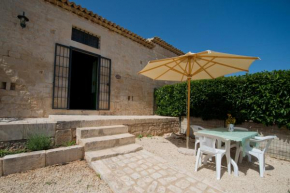 Гостиница Antica Masseria Adamo  Сампьери